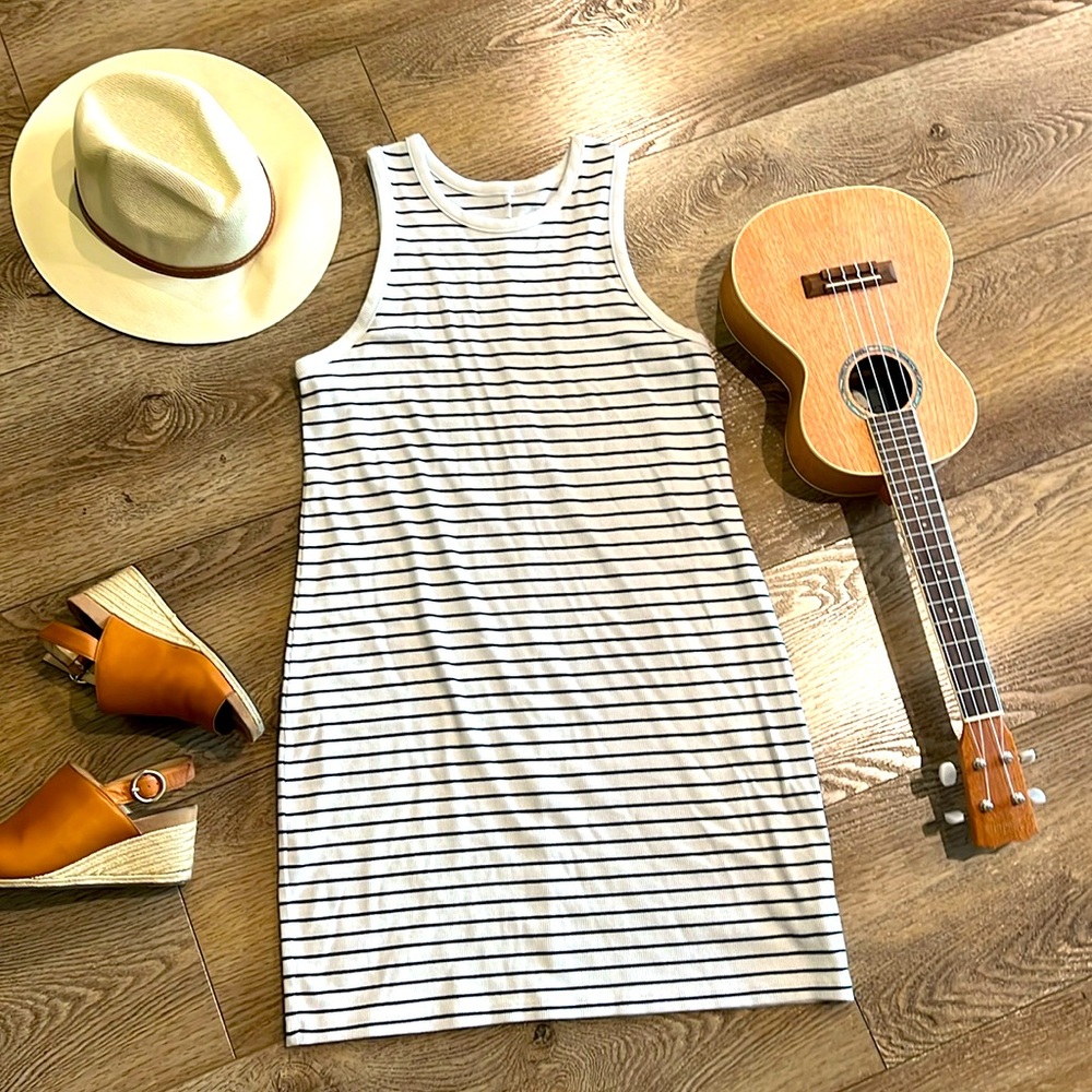 A New Day Dress- large - stripe black and white